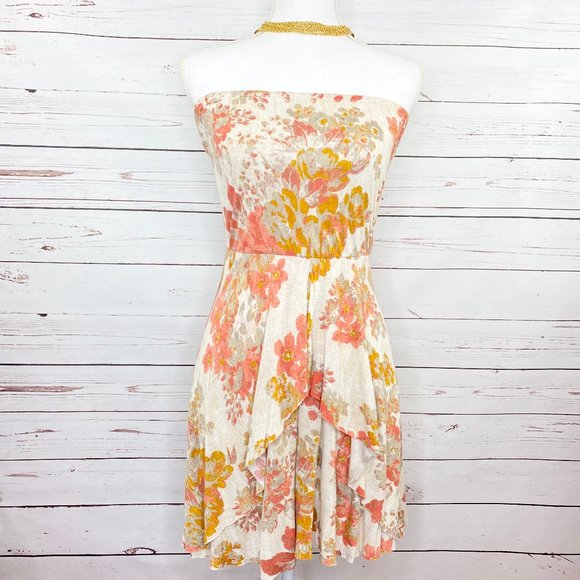 Kimchi Blue Dresses & Skirts - Kimchi Blue Floral Orange Strapless Mini Dress